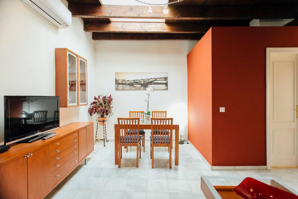 Precioso Apartamento En El Casco Antiguo De Triana Sevilla Kültér fotó