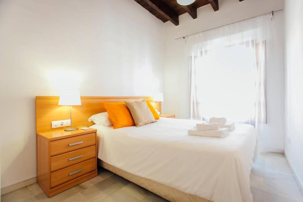Precioso Apartamento En El Casco Antiguo De Triana Sevilla Kültér fotó