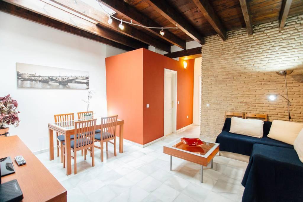 Precioso Apartamento En El Casco Antiguo De Triana Sevilla Kültér fotó